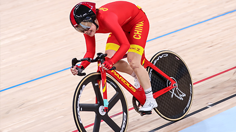 华体会hth体育：居高临下，俯瞰绿意纷飞：了解屋顶草坪绿化的特点与亮点